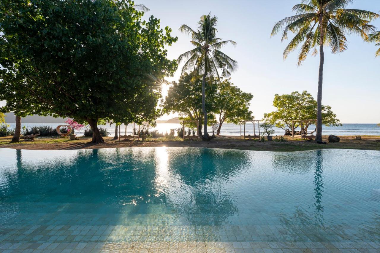 Bleu Mathis Gili Asahan Esterno foto