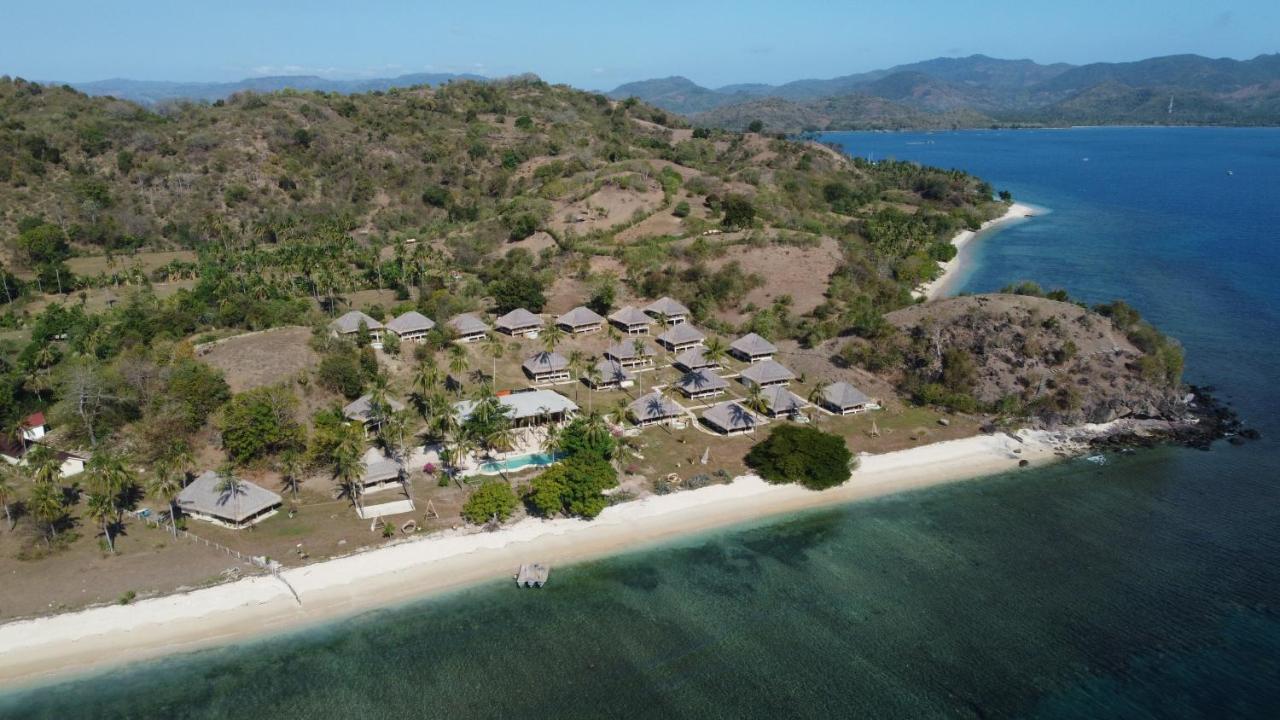 Bleu Mathis Gili Asahan Esterno foto