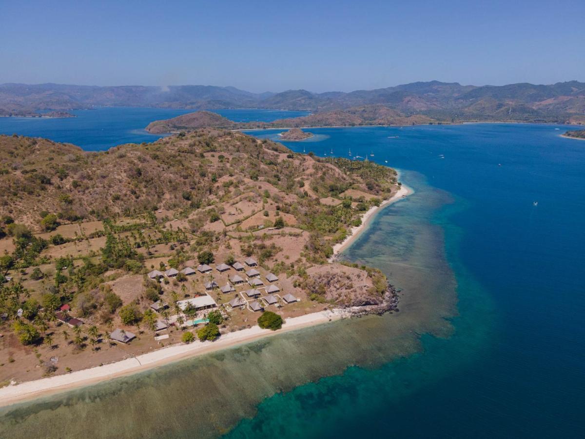 Bleu Mathis Gili Asahan Esterno foto